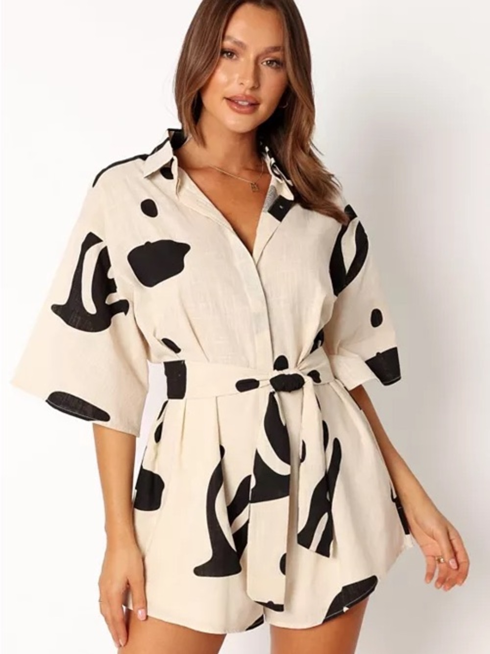 Petal & Pup Beige Floral Print Collared Kellie Romper Size Large